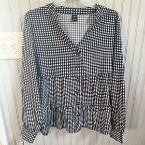 ‼️LAST CHANCE‼️ Gingham Button-Up Top